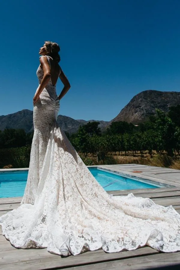 Anneprom V-Neck Sleeveless Ruched Backless Lace Wedding Dress With Court Train APW0164
