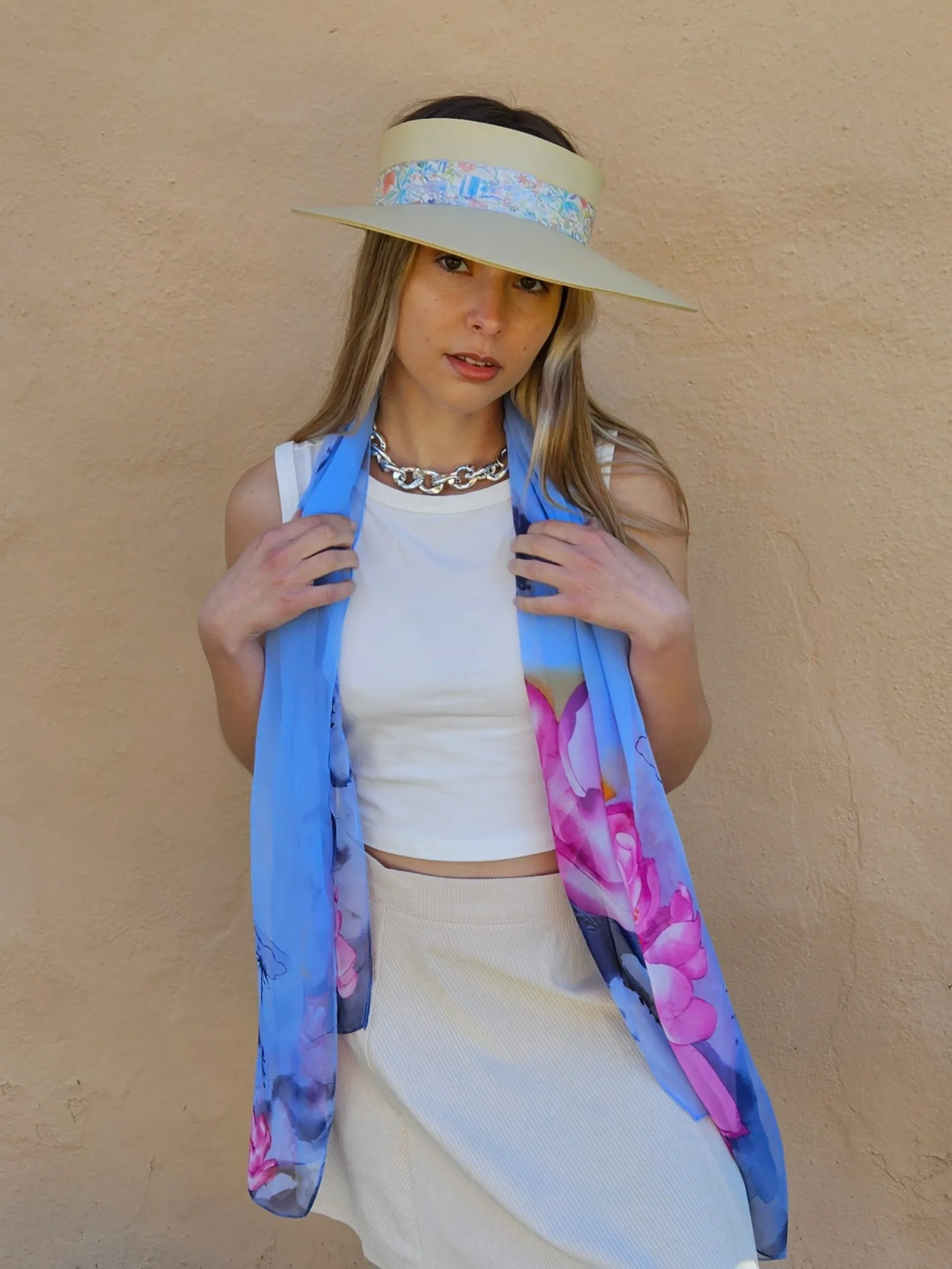 Beige "LadyEVA" Visor Hat with Pastel Multicolor Floral Band