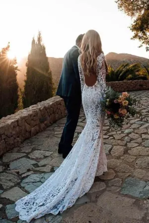 Long Sleeve Lace V Neck Boho Wedding Dress Beach Wedding Gown N1479
