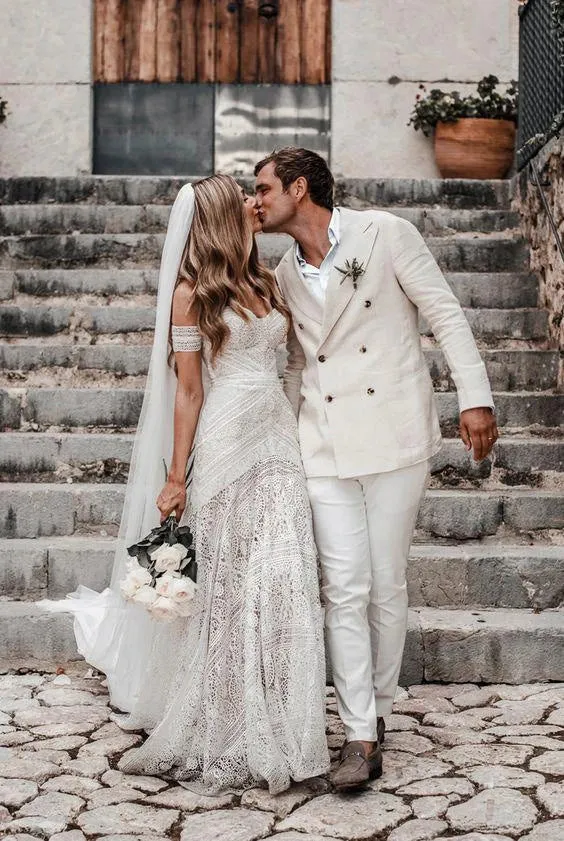 Modest Sweetheart Neck Lace Bridal Dress Beach Wedding Dresses, Boho Bridal Dress UQW0010