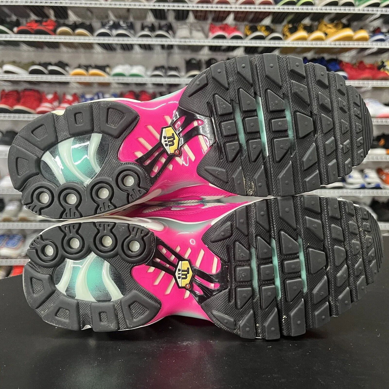Nike Air Max Plus GS Sneakers Girls Tuned South Beach Size 7Y