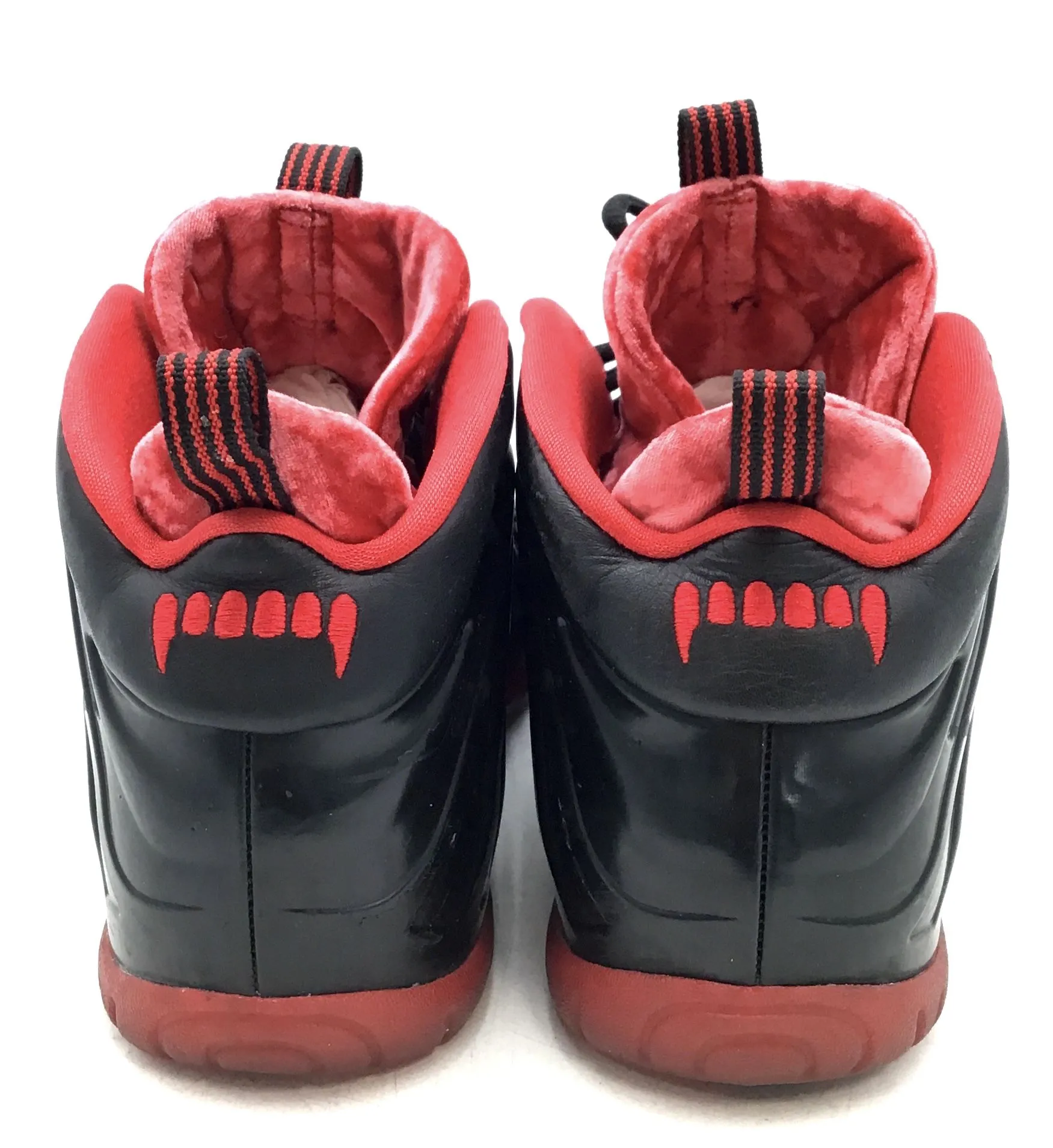 Nike Boys Air Nike Foamposite One 846077-003 Red Athletic Shoes - Size 7Y