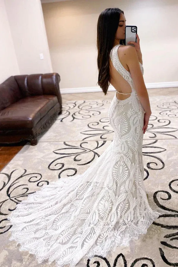 Promfast Sheath Lace Wedding Dress Open Back Bridal Dress With Court Train PFW0620