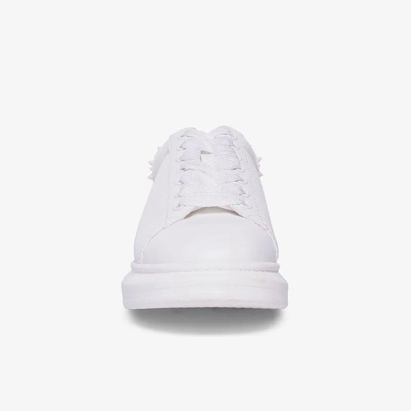 Round Toe Lace Up Spike Sneakers