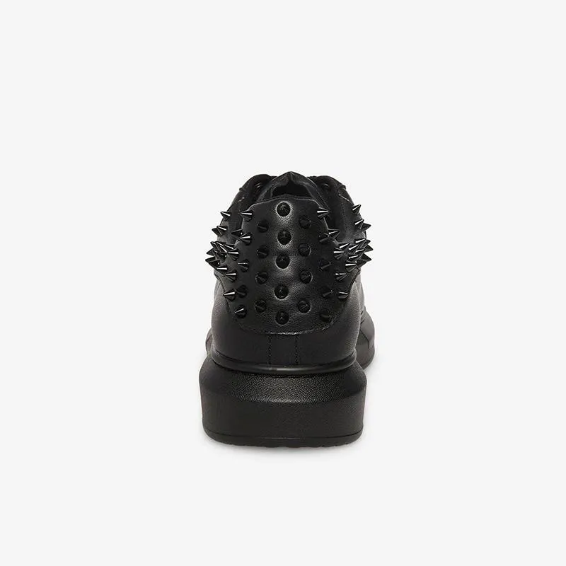 Round Toe Lace Up Spike Sneakers