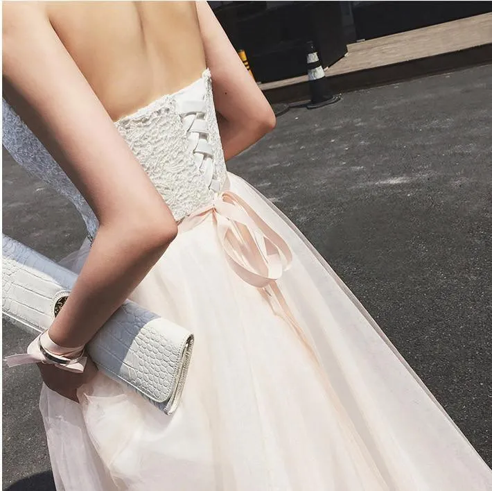 Sweetheart A-line  Lace Tulle Wedding Dresses With Court Train WD091
