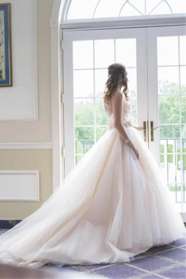 Sweetheart Strapless Flowers Beach Wedding Dress With Court Train WD092