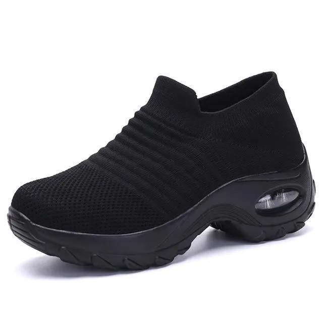 Women's knitting slip on sneakers air cushion breathable casual shoes for walking