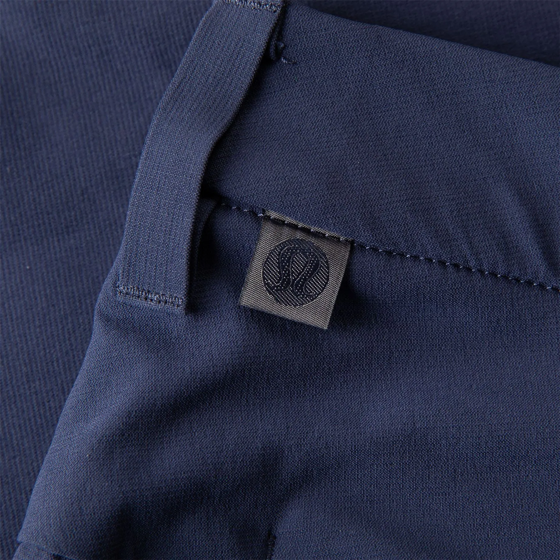 x TRENDYGOLF Commission Golf Shorts Night Sea - SS23